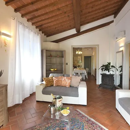 Paradiso Villa Montevarchi